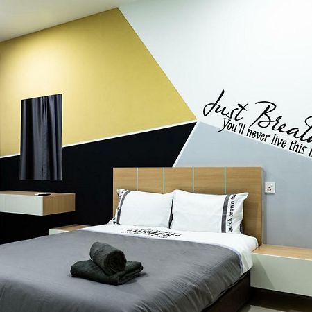 Southwest Designer Suite By D Imperio Homestay Penang Bayan Lepas Ngoại thất bức ảnh